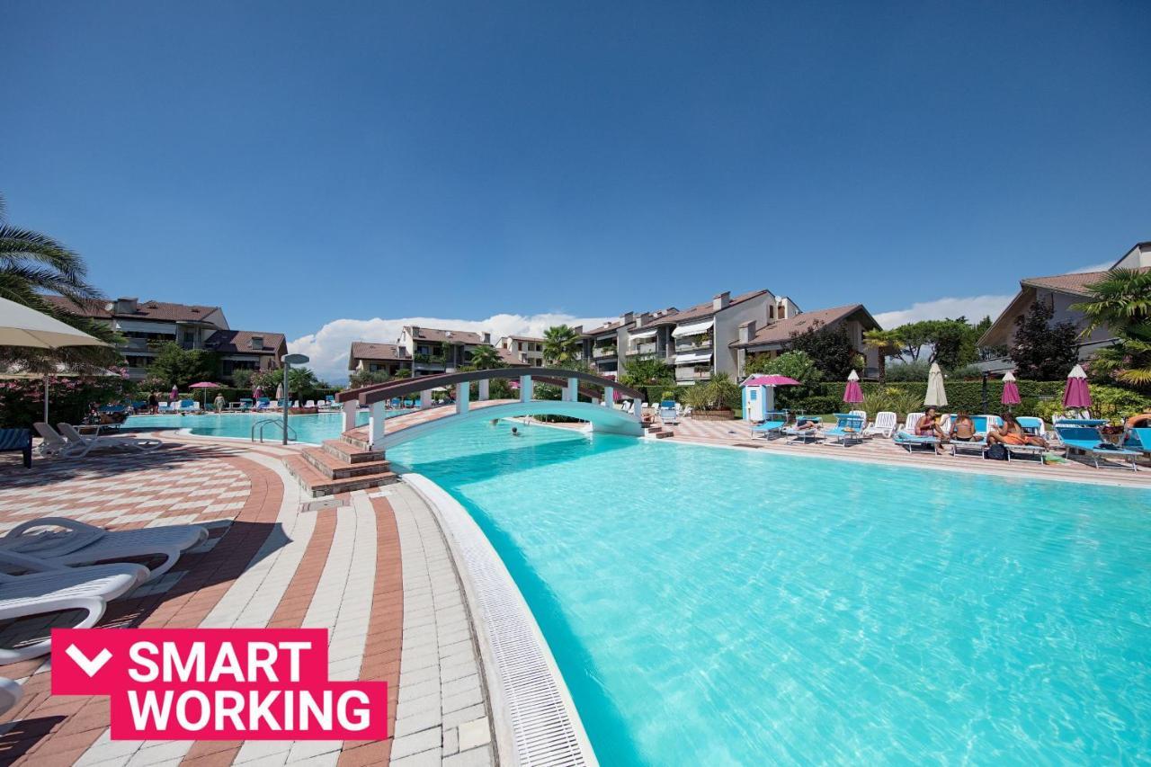I Ciliegi 1-09 Con Piscina By Wonderful Italy Apartamento Desenzano del Garda Exterior foto
